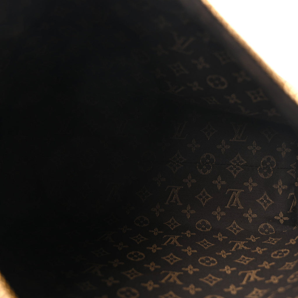 Calfskin Multipass Black