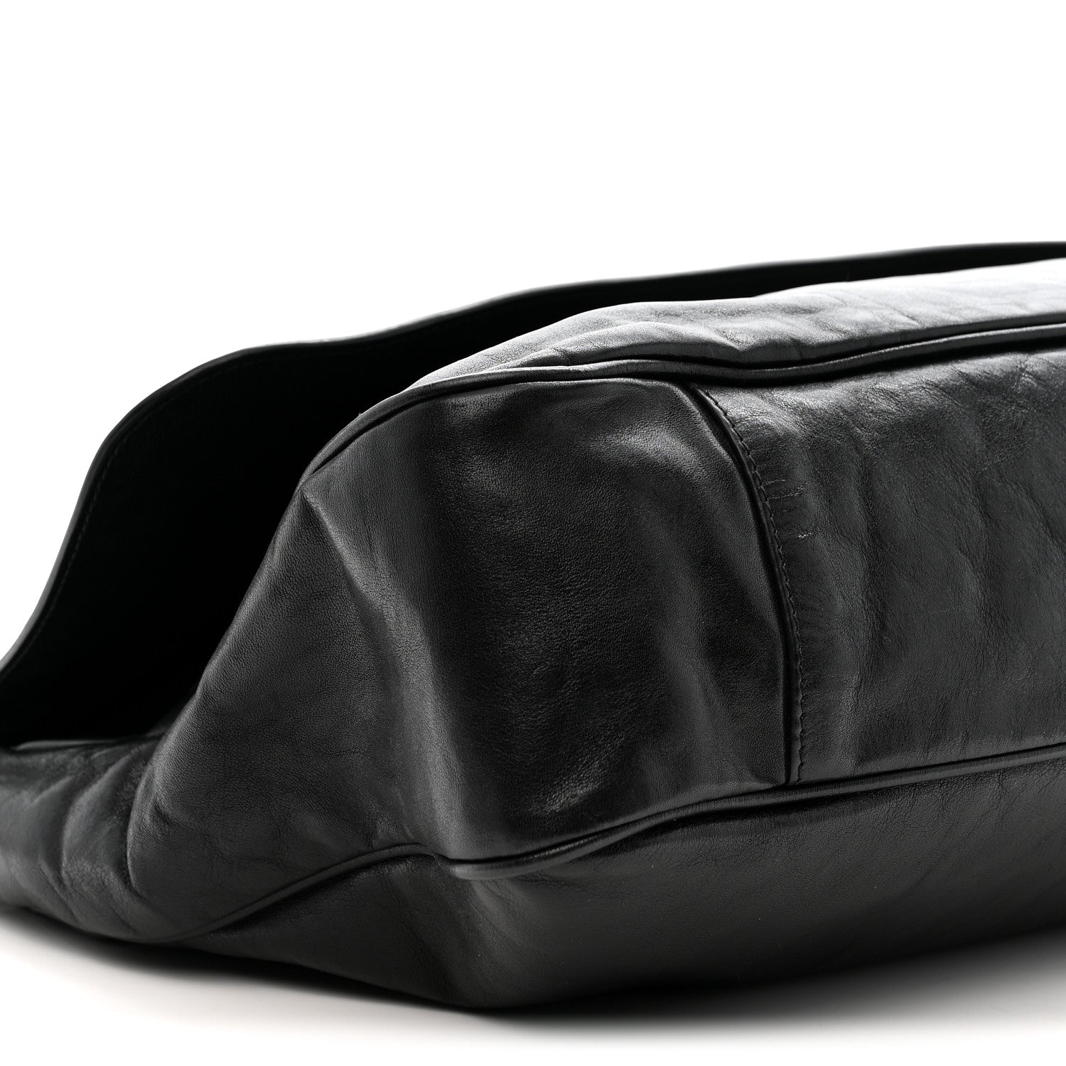Agneau Large Grungy Messenger Black