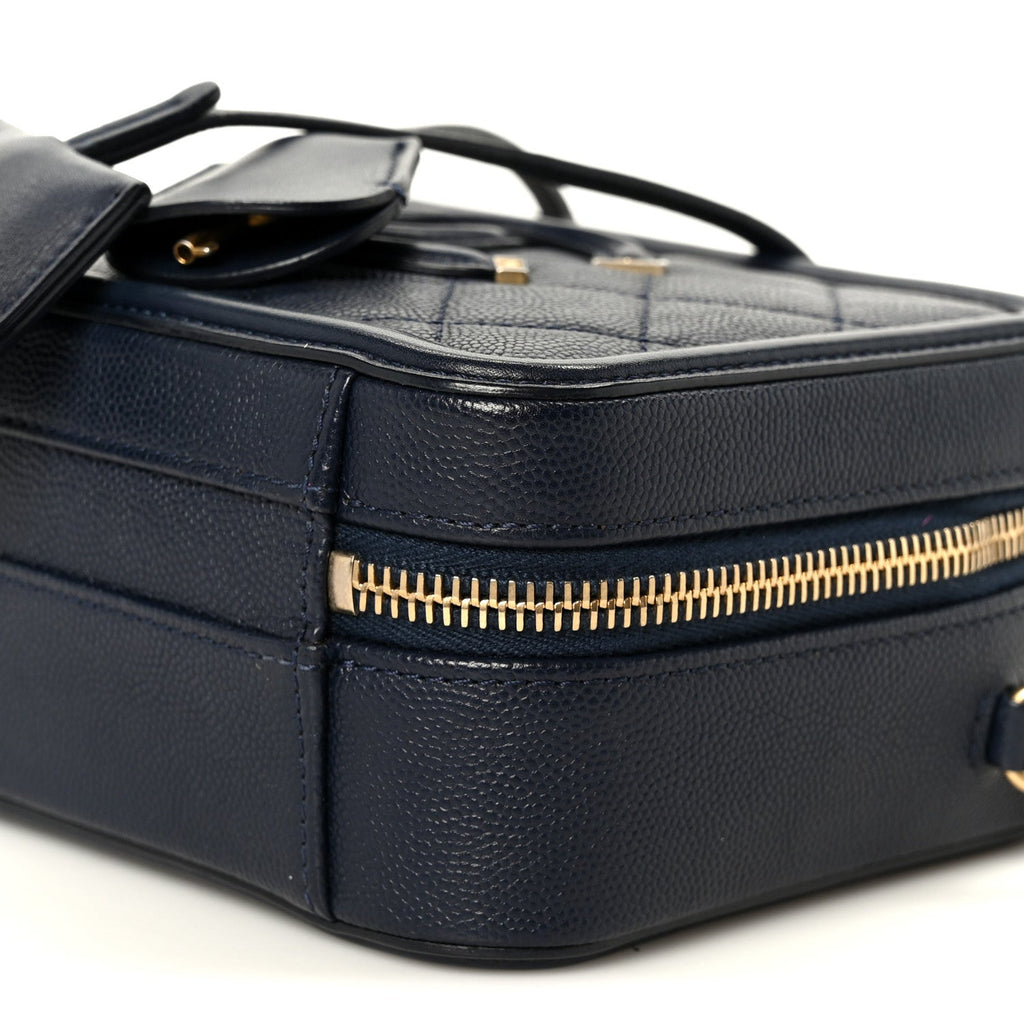 Caviar Quilted Small CC Filigree Vanity Case Navy