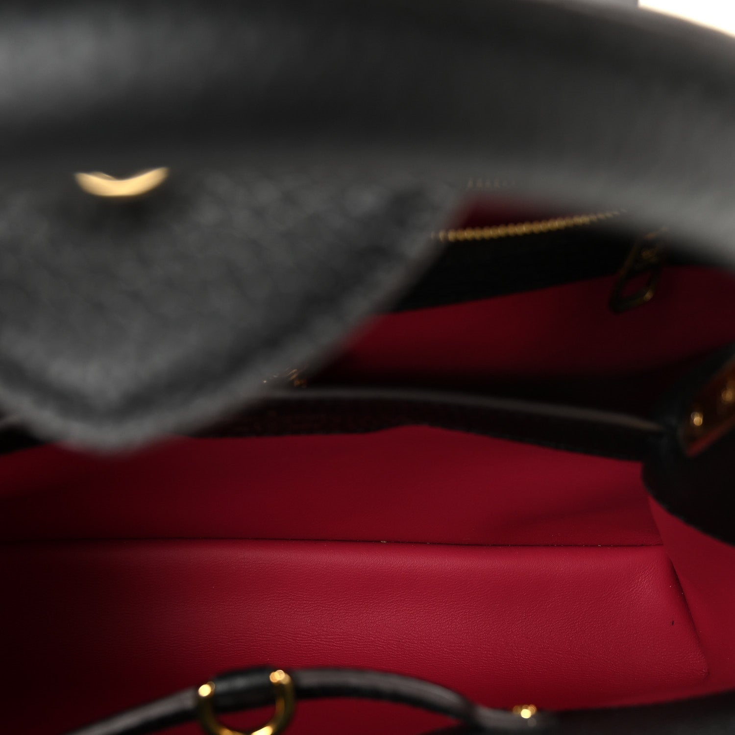 Taurillon Capucines BB Black