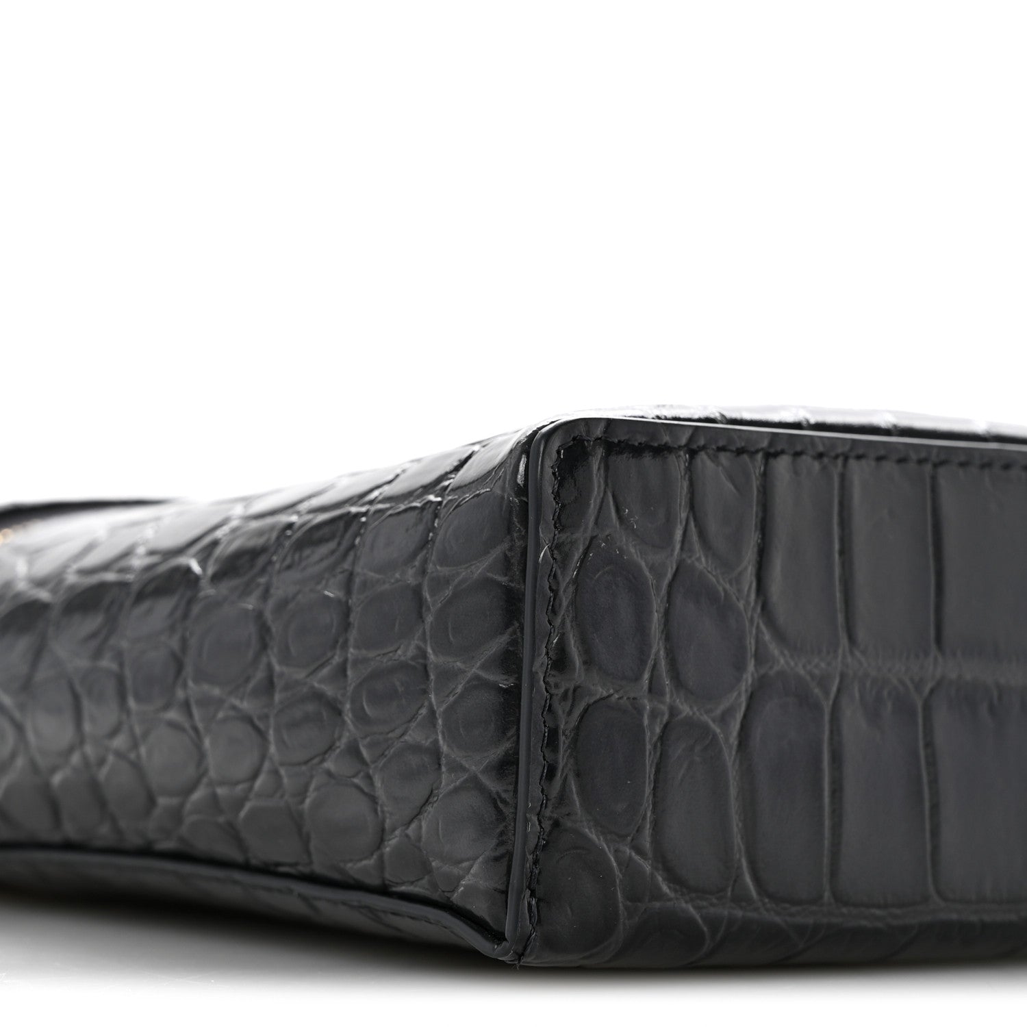 Calfskin Crocodile Embossed Exoticoco Large Supple Trapeze Vanity With Chain Grey