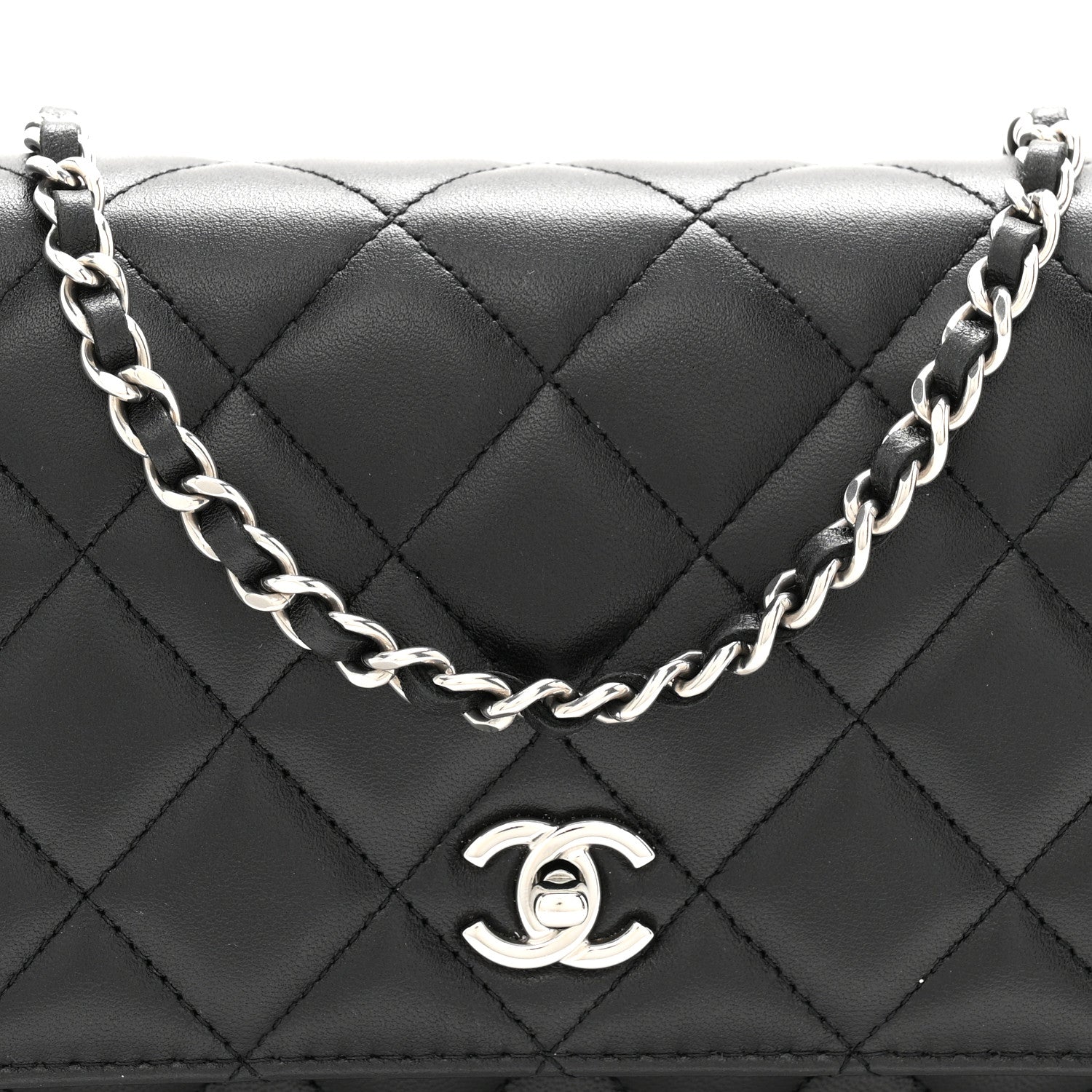 Lambskin Quilted CC Turnlock Wallet On Chain WOC Black