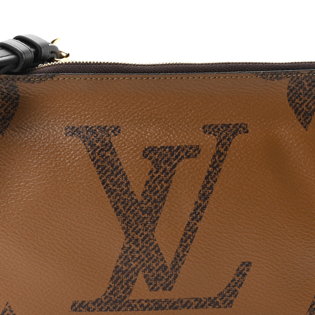 Reverse Monogram Giant Double Zip Pochette
