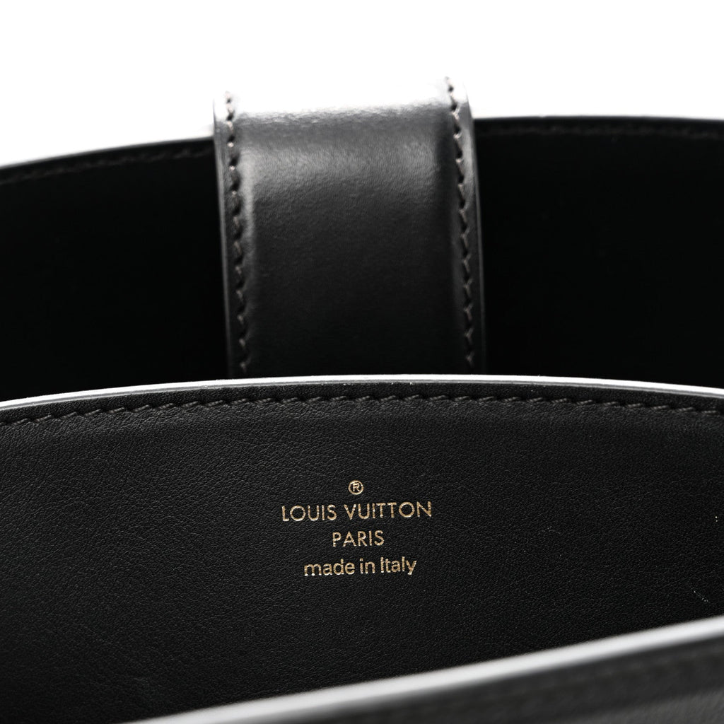 Taurillon Cour Marly MM Black