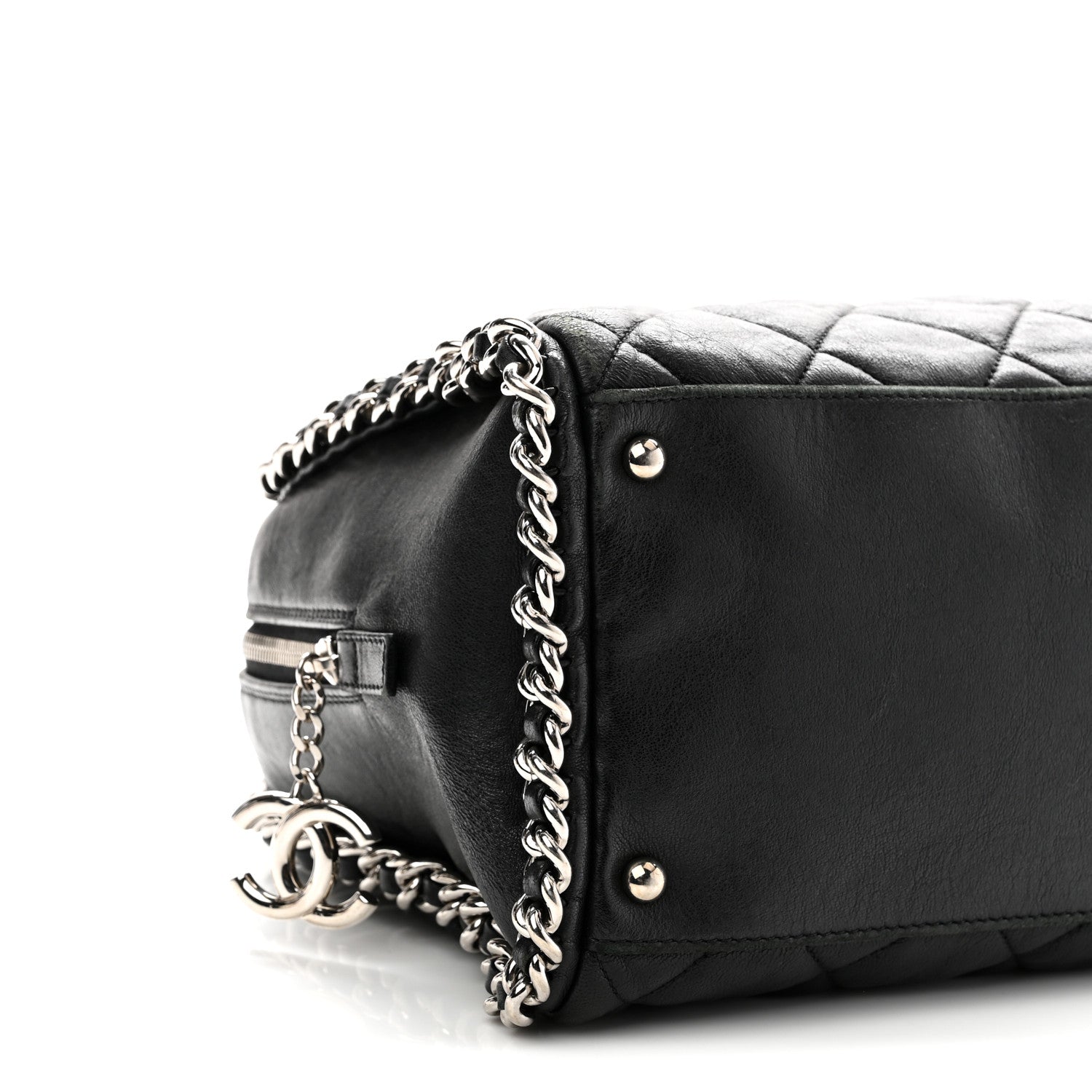 Calfskin Chain Around Bowler Black