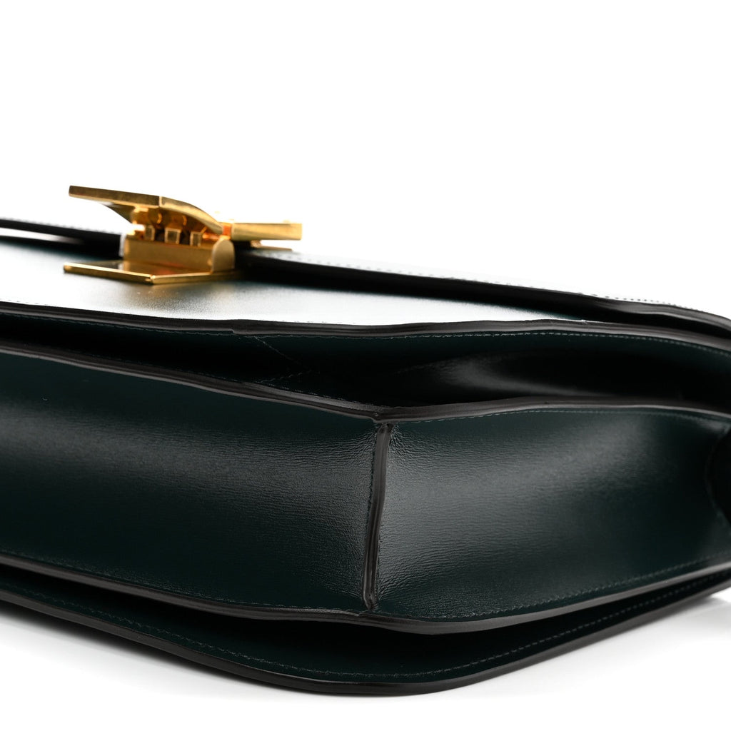 Box Calfskin Classic Box Medium Flap Bag Amazone