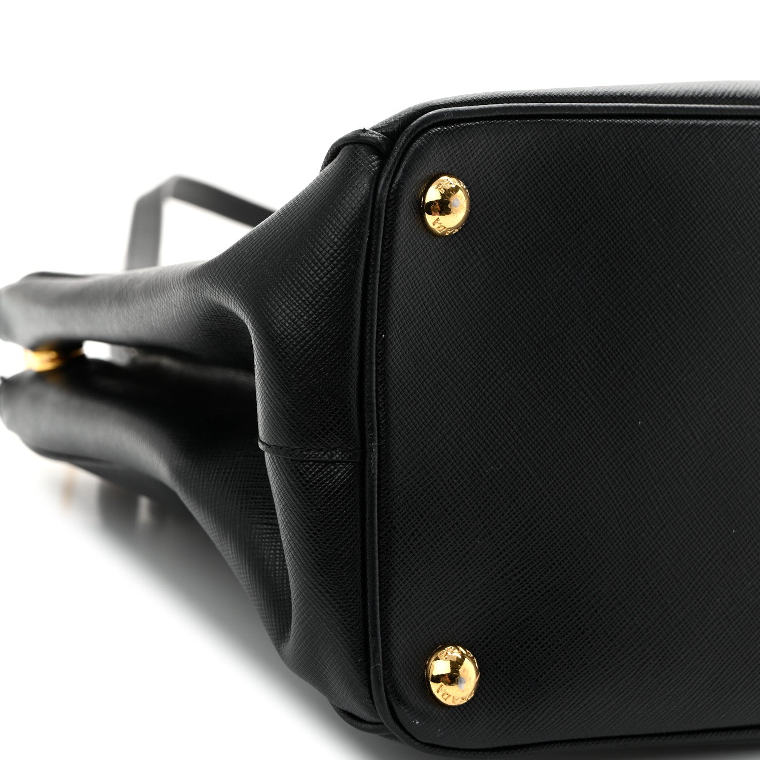 Saffiano Medium Galleria Double Zip Tote Black