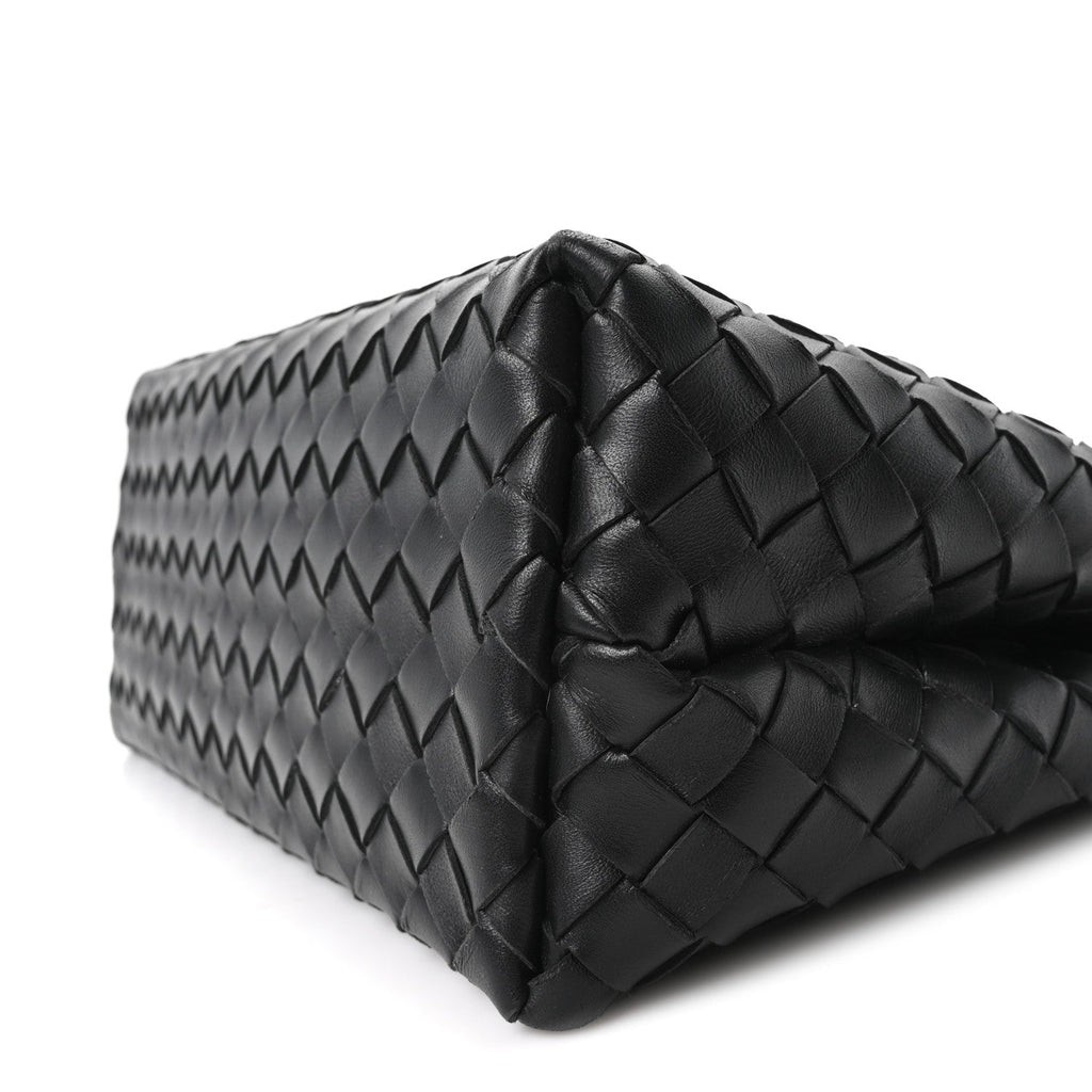 Nappa Intrecciato Medium Andiamo Shoulder Bag Black