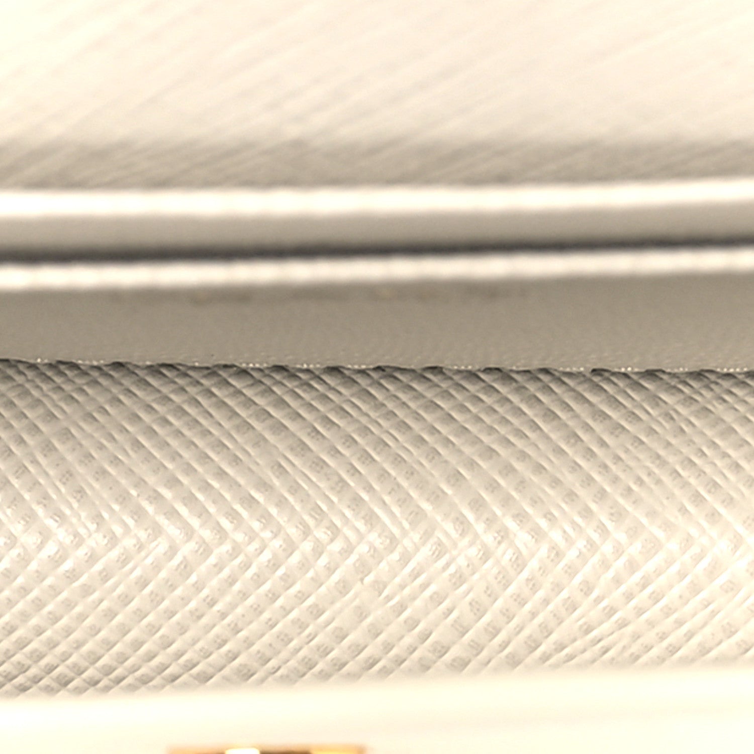 Saffiano Card Holder With Chain Talco