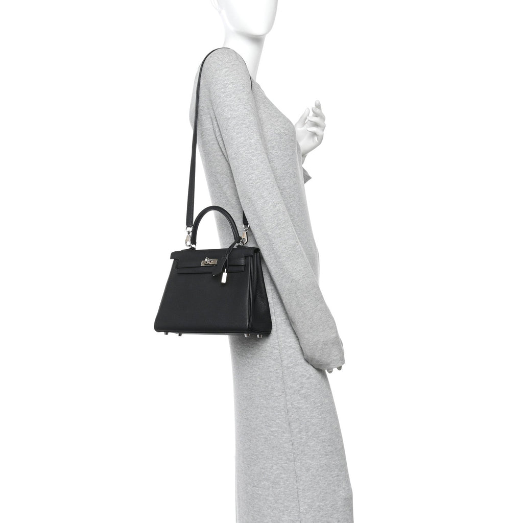 Togo Kelly Retourne 25 Black
