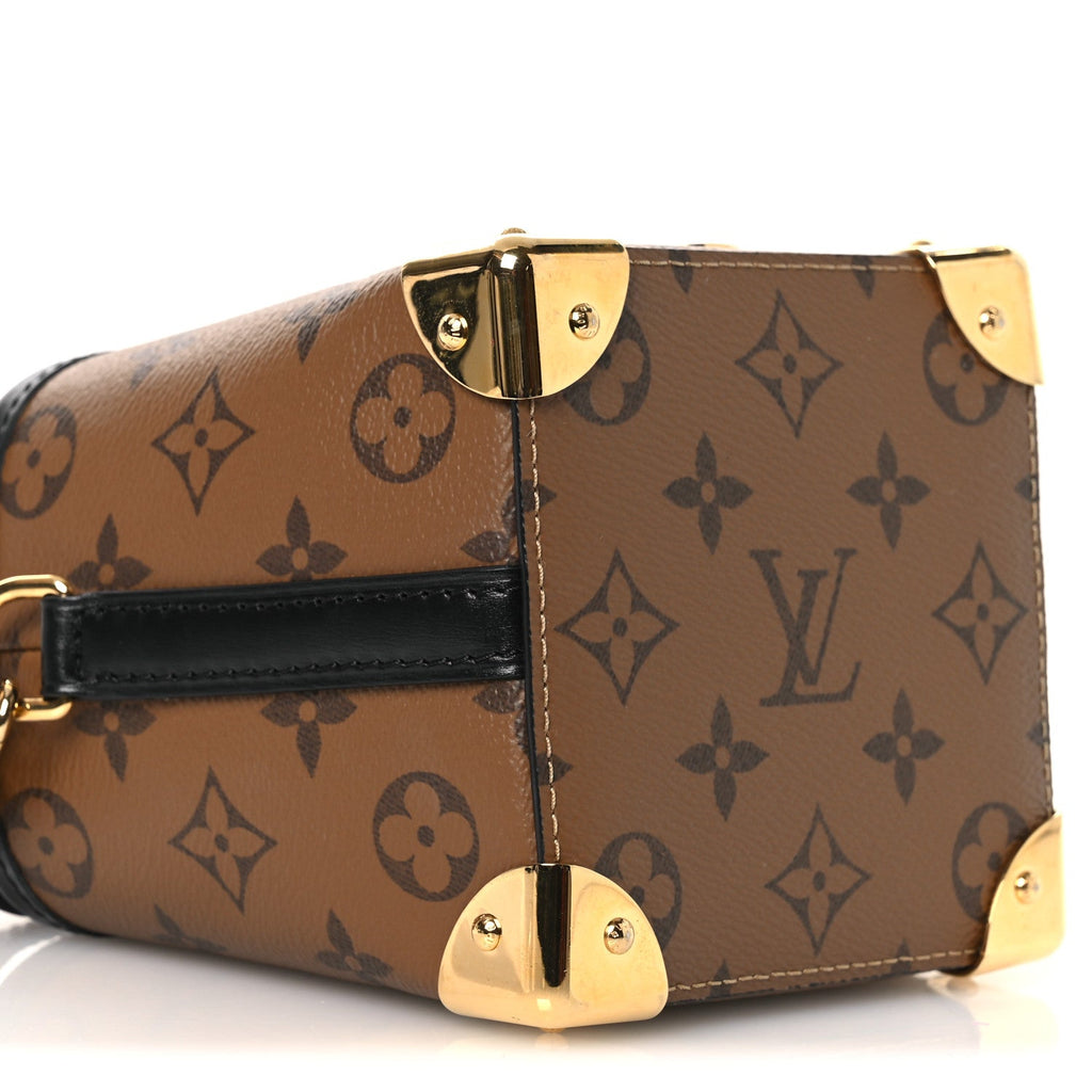 Reverse Monogram Noé Purse