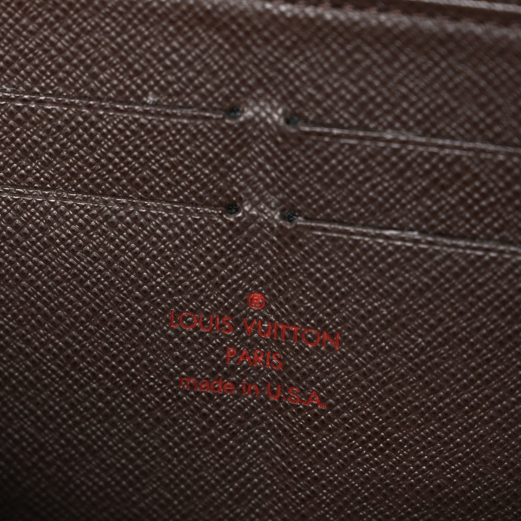 Damier Ebene Zippy Wallet