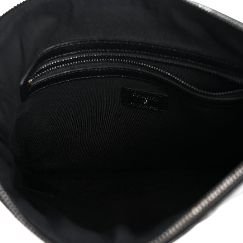 Iridescent Caviar Quilted Medium Cosmetic Case Black