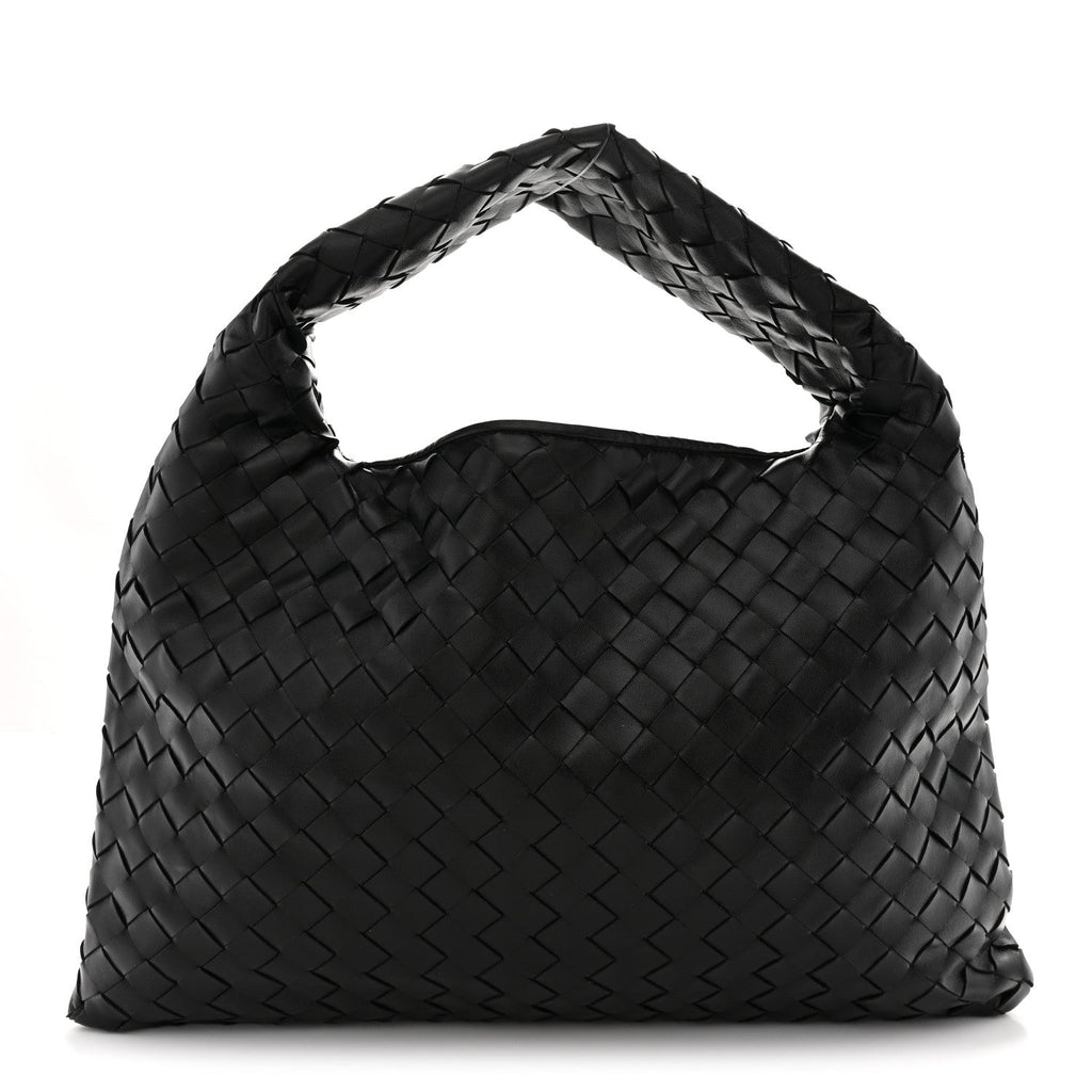 Calfskin Intrecciato Small Hop Black