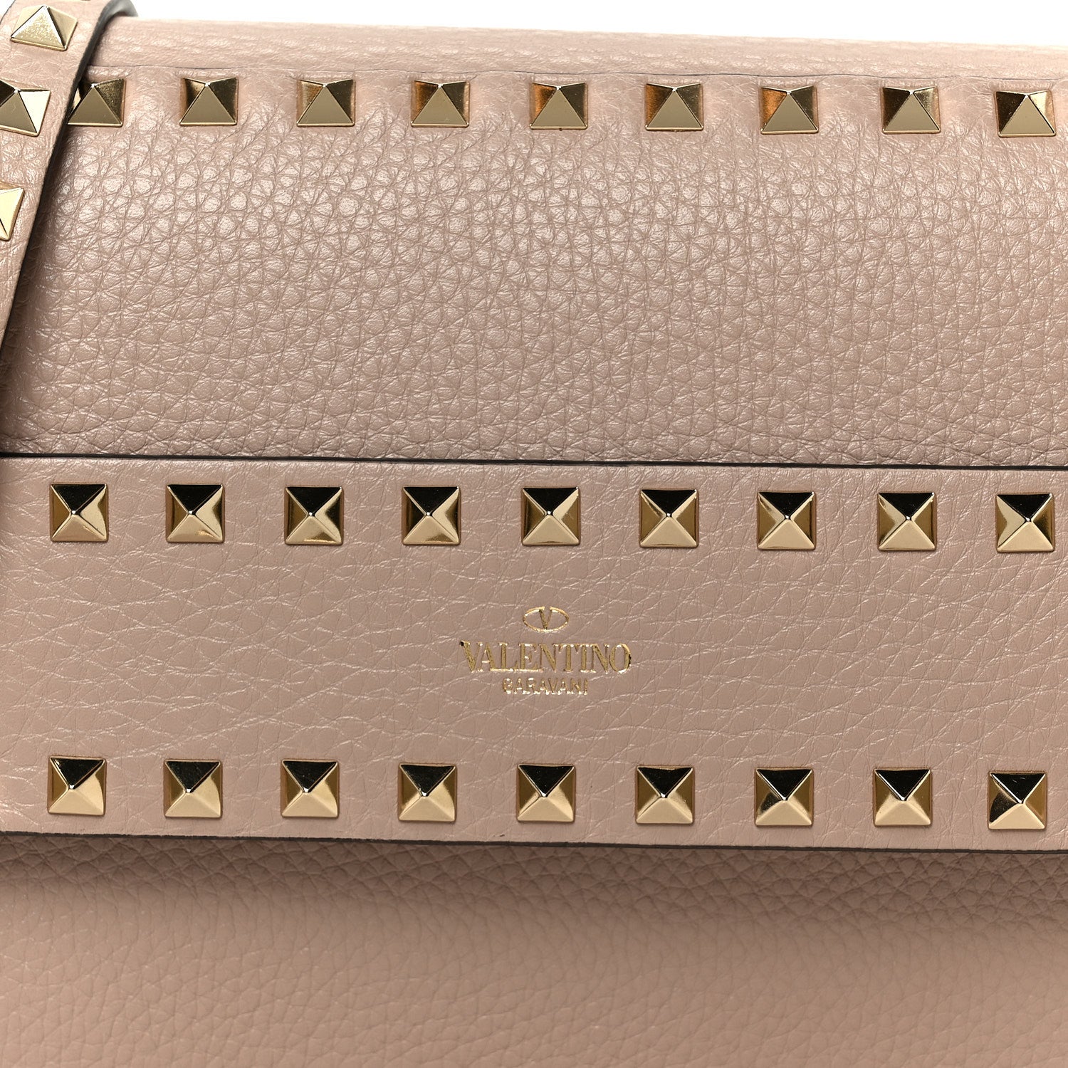 Pebbled Calfskin Rockstud Side Slip Crossbody  Poudre