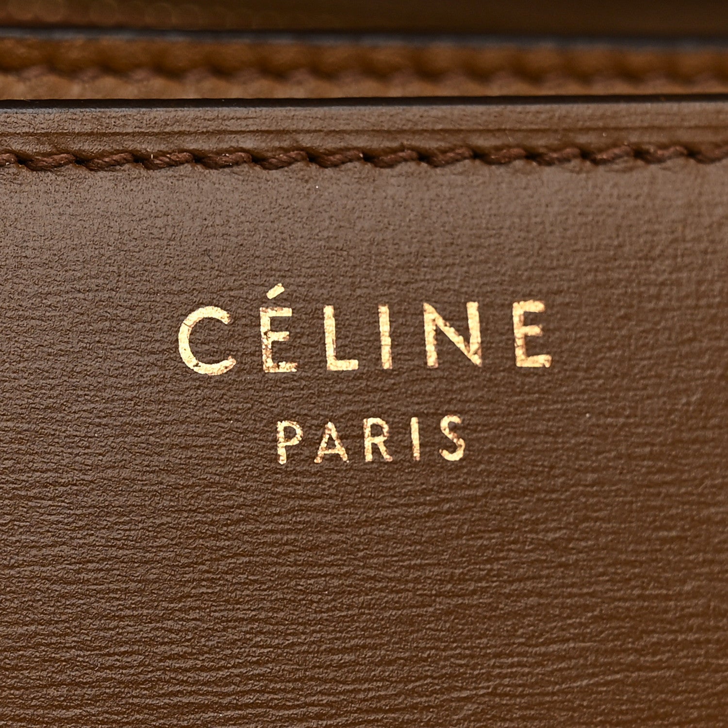 Box Calfskin Medium Classic Box Flap Bag Camel