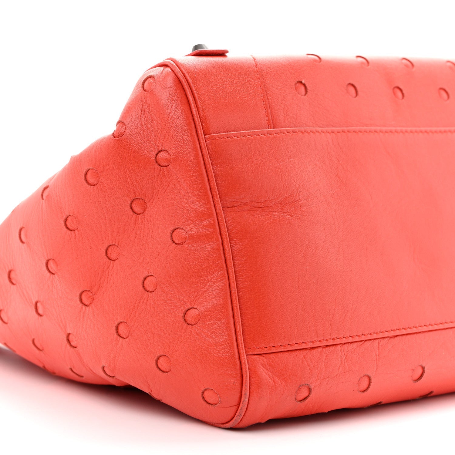 Agneau Perforated Classic Hardware Velo Rouge Grenade