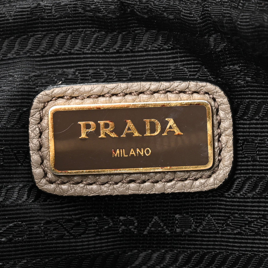 Vitello Phenix Camera Bag Argilla