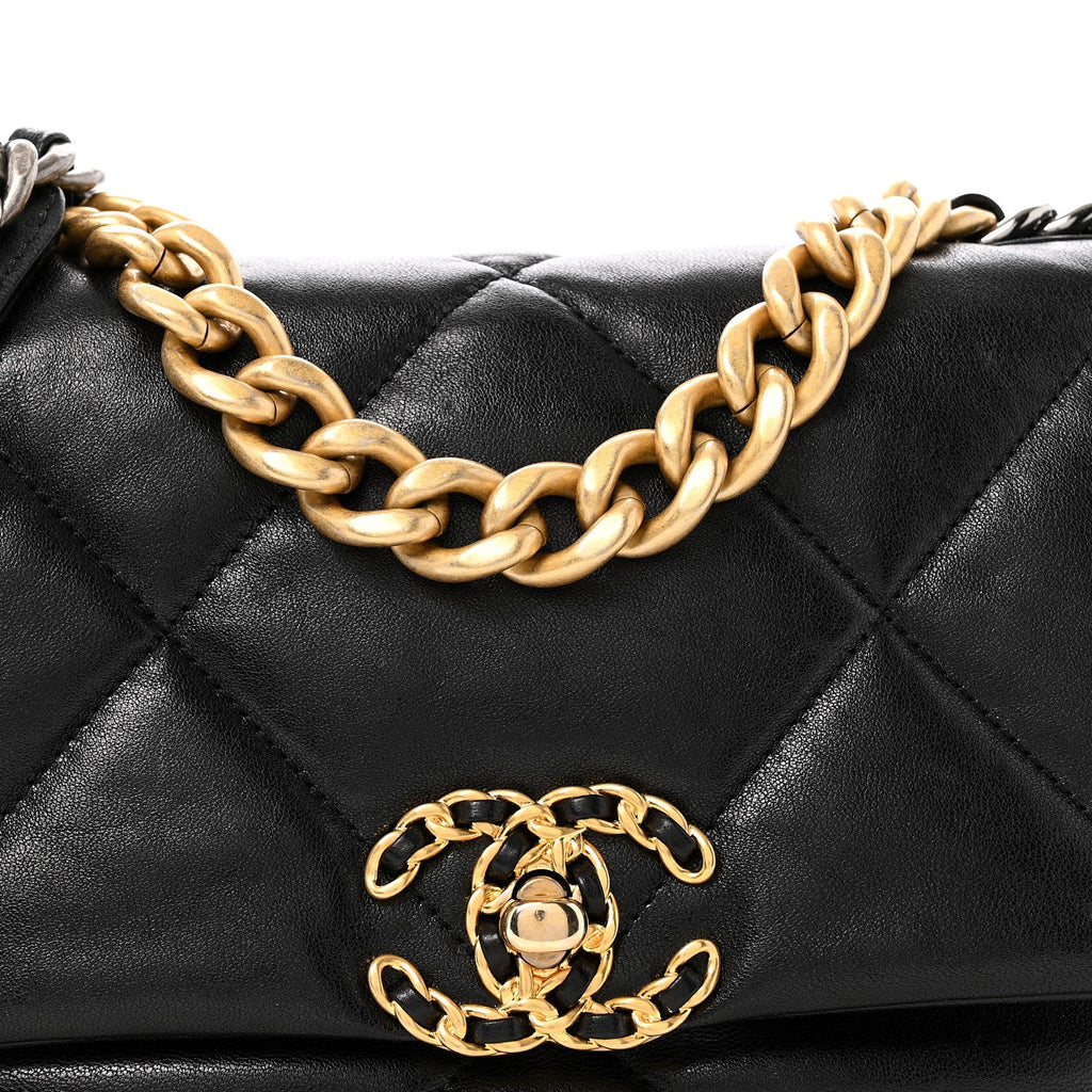 Goatskin Quilted Medium Chanel 19 Flap Black