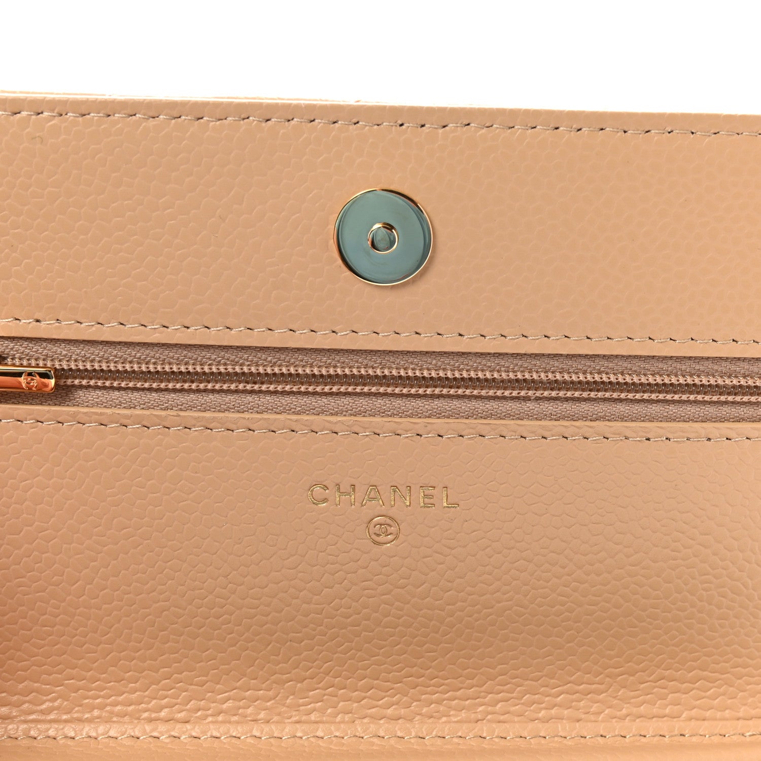 Caviar Quilted Wallet on Chain WOC Beige