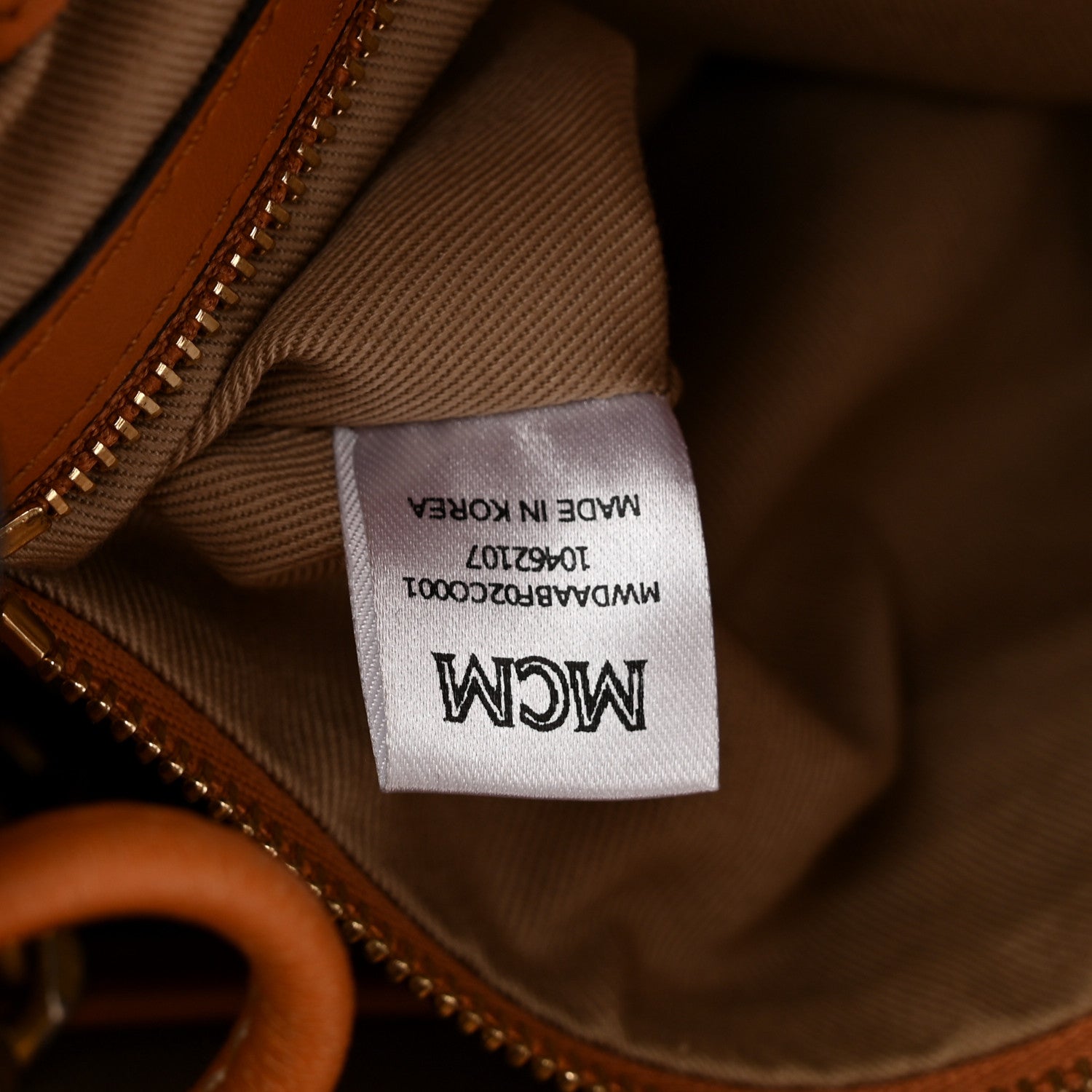 Visetos Small Soft Berlin Drawstring Bucket Bag Cognac