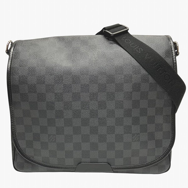 Louis Vuitton Daniel MM Damier Graphite Shoulder Bag