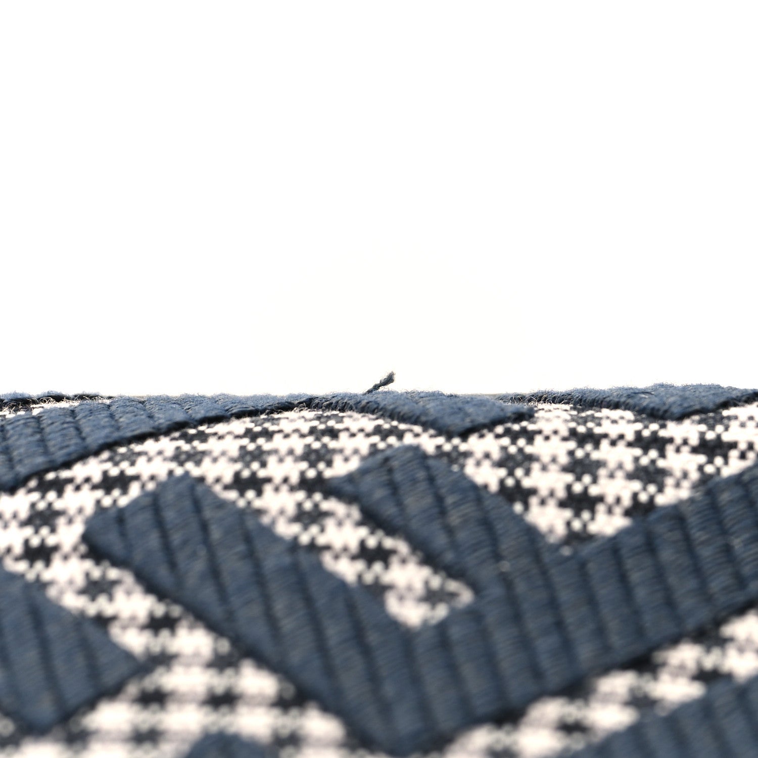 Wool Vitello King Houndstooth FF Embroidered Baguette Grigio Anthracite