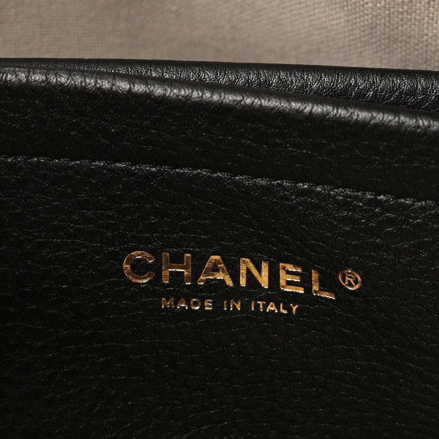Grained Calfskin Stitched Urban Essentials Small Shopping Bag Black