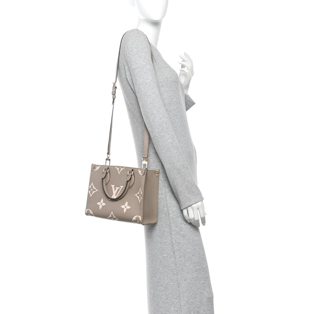 Empreinte Monogram Giant Onthego PM Tourterelle Creme