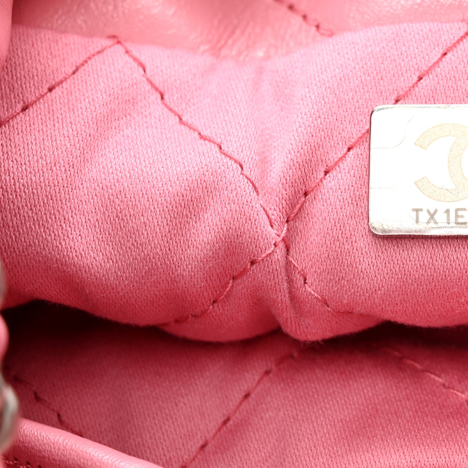 Shiny Calfskin Quilted Mini Chanel 22 Pink