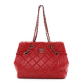 Caviar Quilted Large Cells Shopping Tote Red
