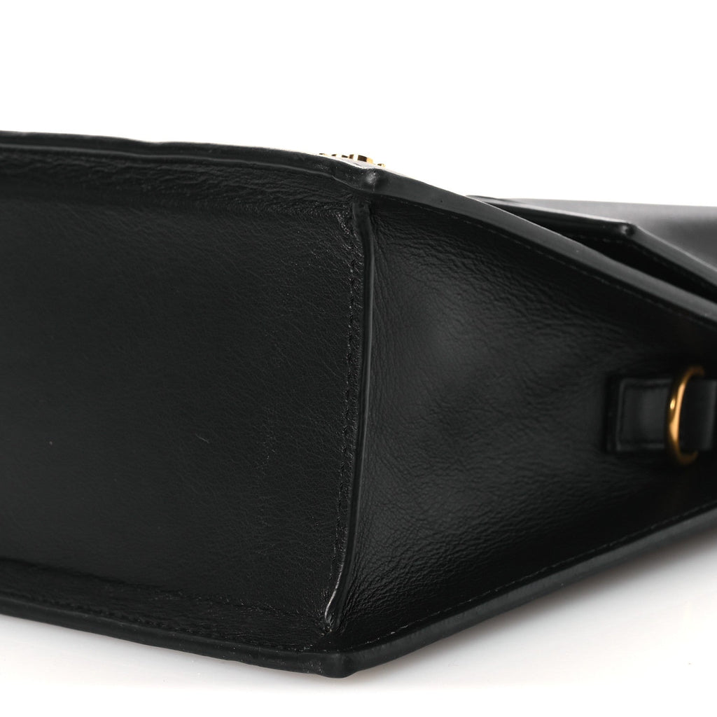 Smooth Calfskin Le Grand Chiquito Black