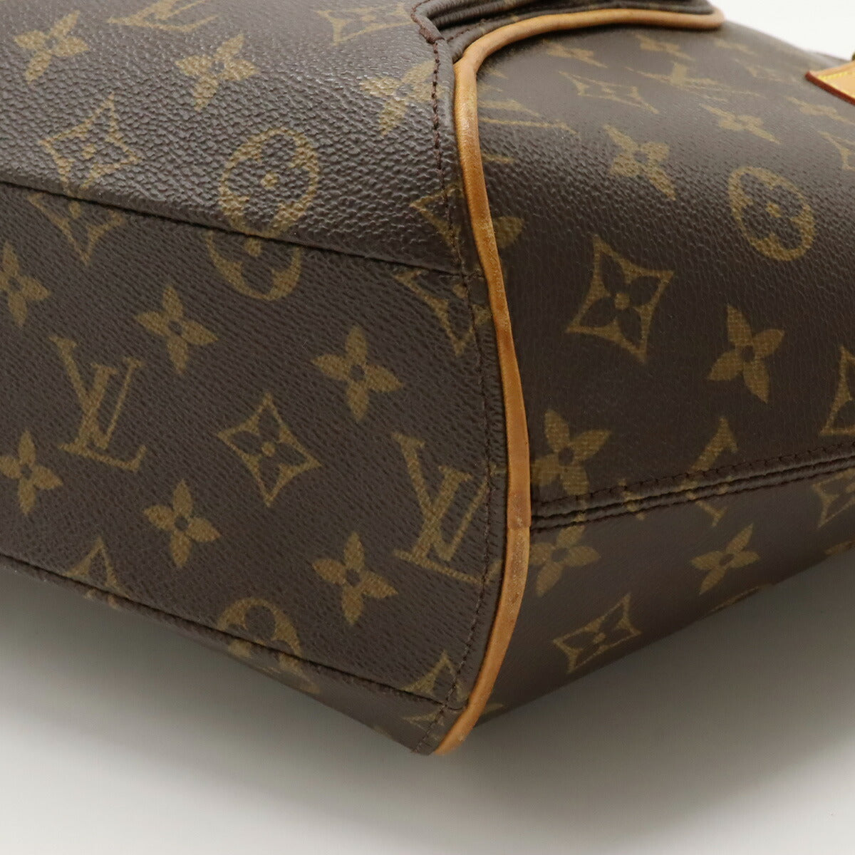Louis Vuitton Ellipse Monogram Shoulder Bag