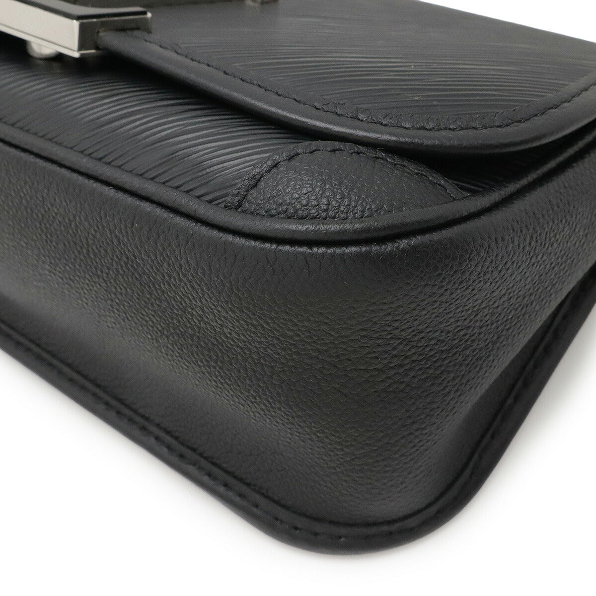Louis Vuitton Buci NM Epi 2way Shoulder Bag