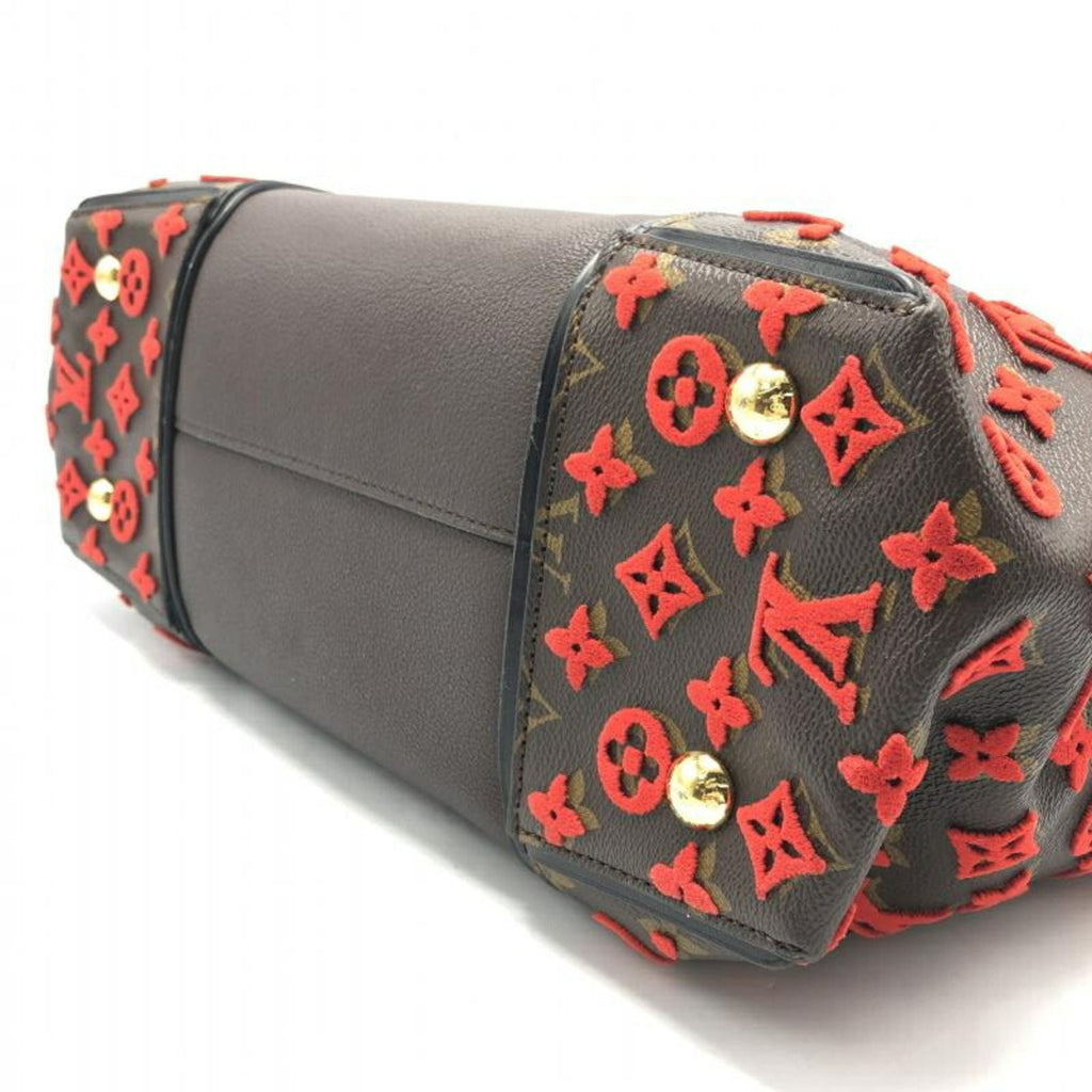 Louis Vuitton Tote W