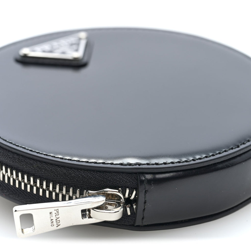 Spazzolato Round Chain Coin Crossbody Pouch  Black