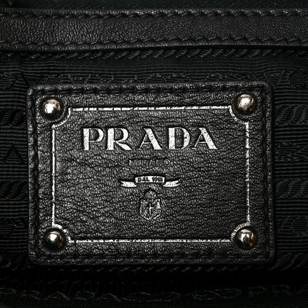 Soft Calf Chain Tote Black