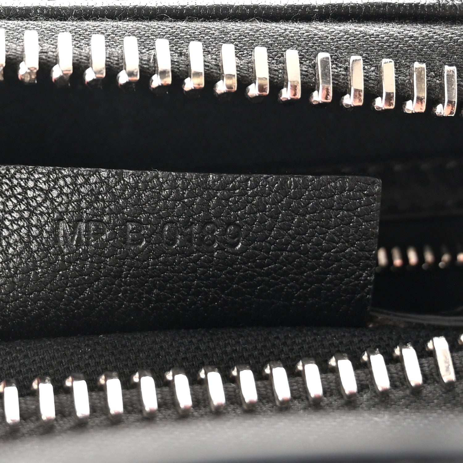 Sugar Goatskin Mini Antigona Black