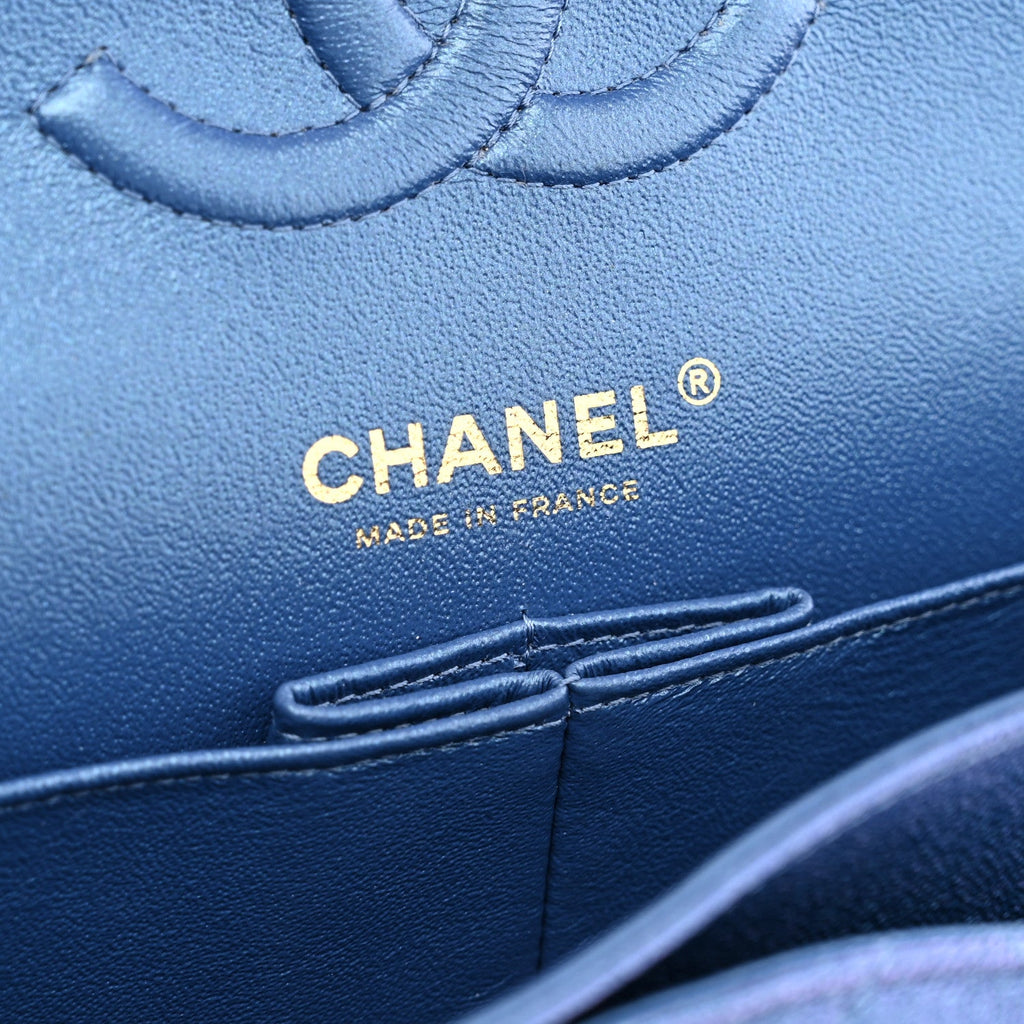 Iridescent Caviar Quilted Medium Double Flap Dark Blue