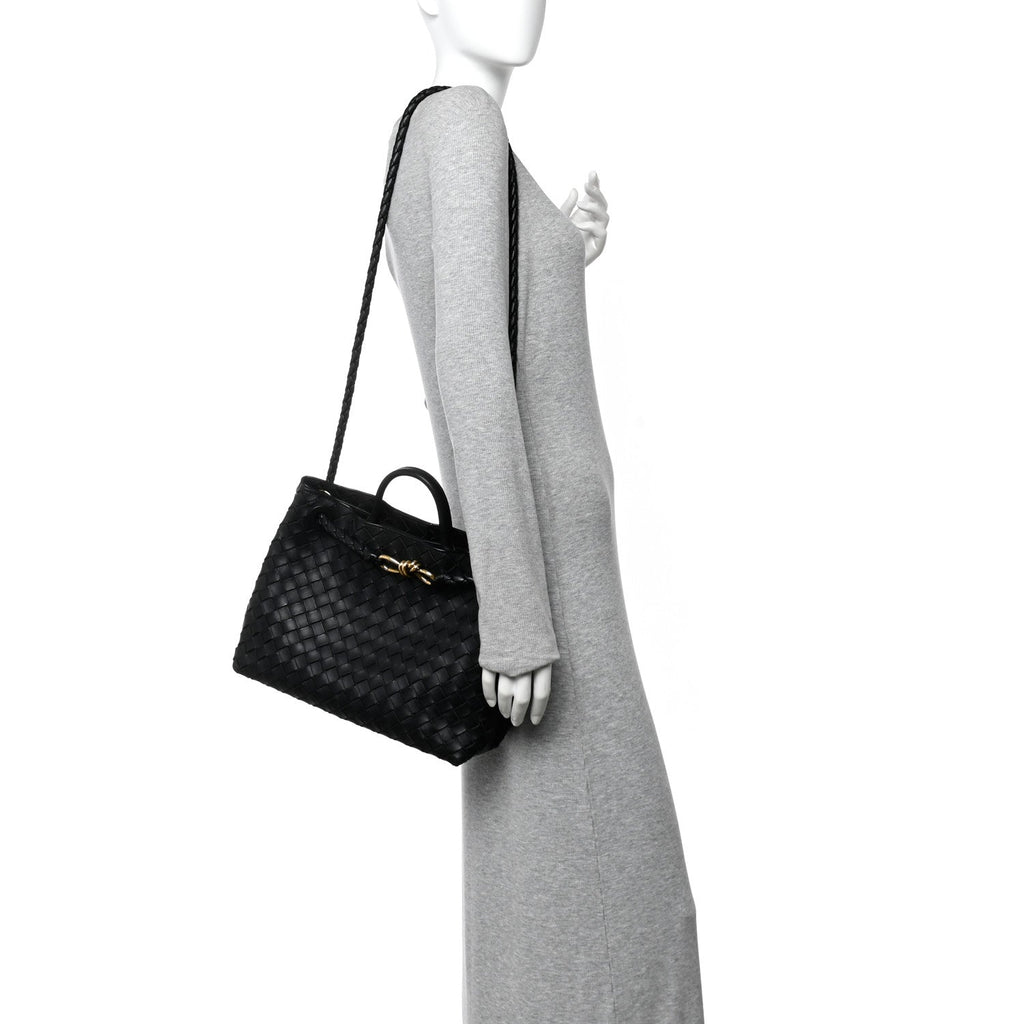 Nappa Intrecciato Medium Andiamo Shoulder Bag Black