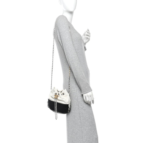 Aged Calfskin Quilted Small Gabrielle Bucket White Black