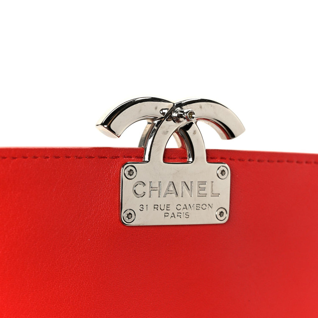 Grained Calfskin Quilted Large CC Box Flap Red
