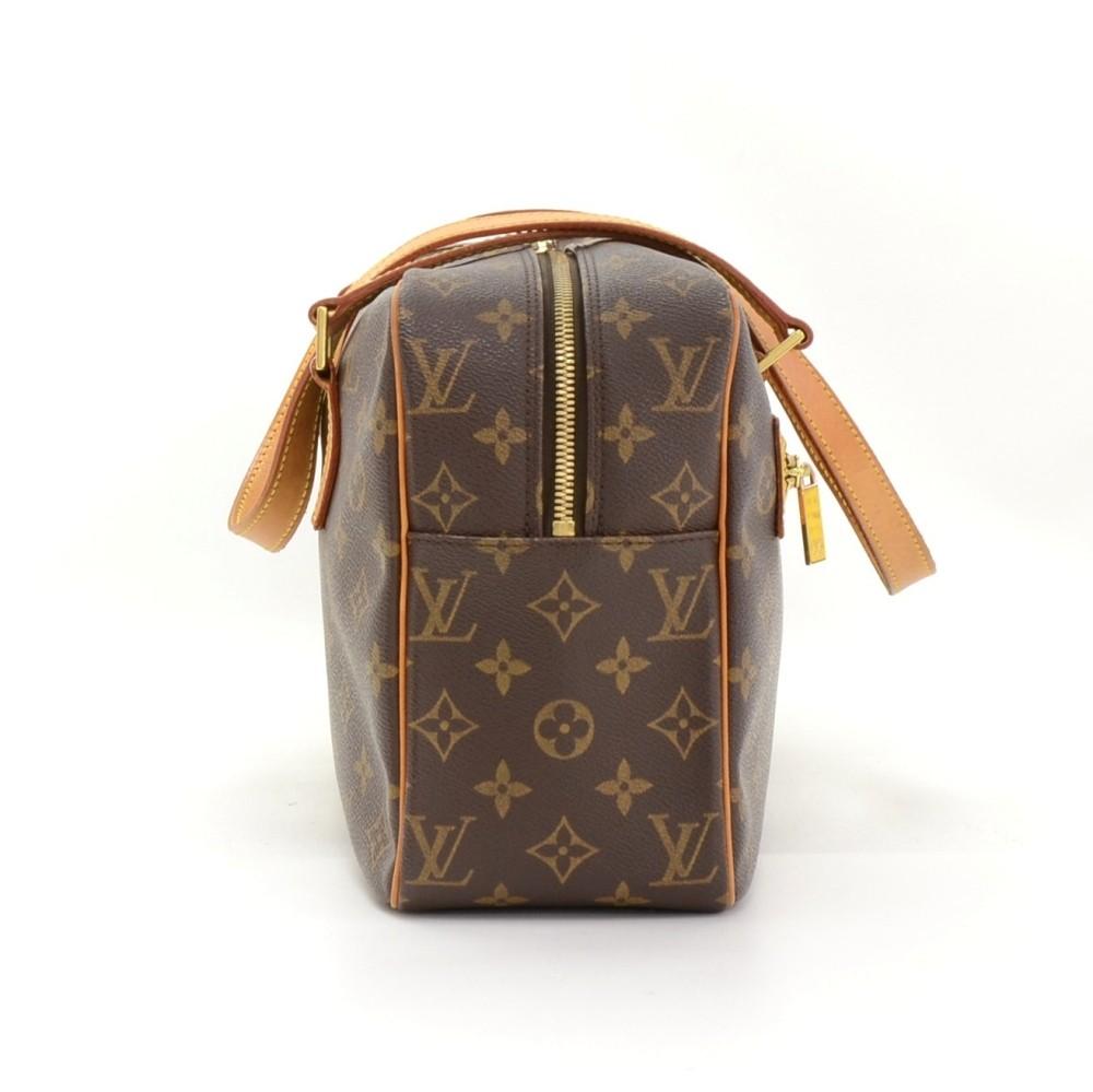 Louis Vuitto Cite GM Shoulder Bag