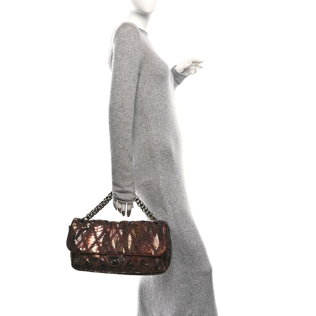 Metallic Snakeskin Crochet Soft and Chain Maxi Flap Burgundy Multicolor