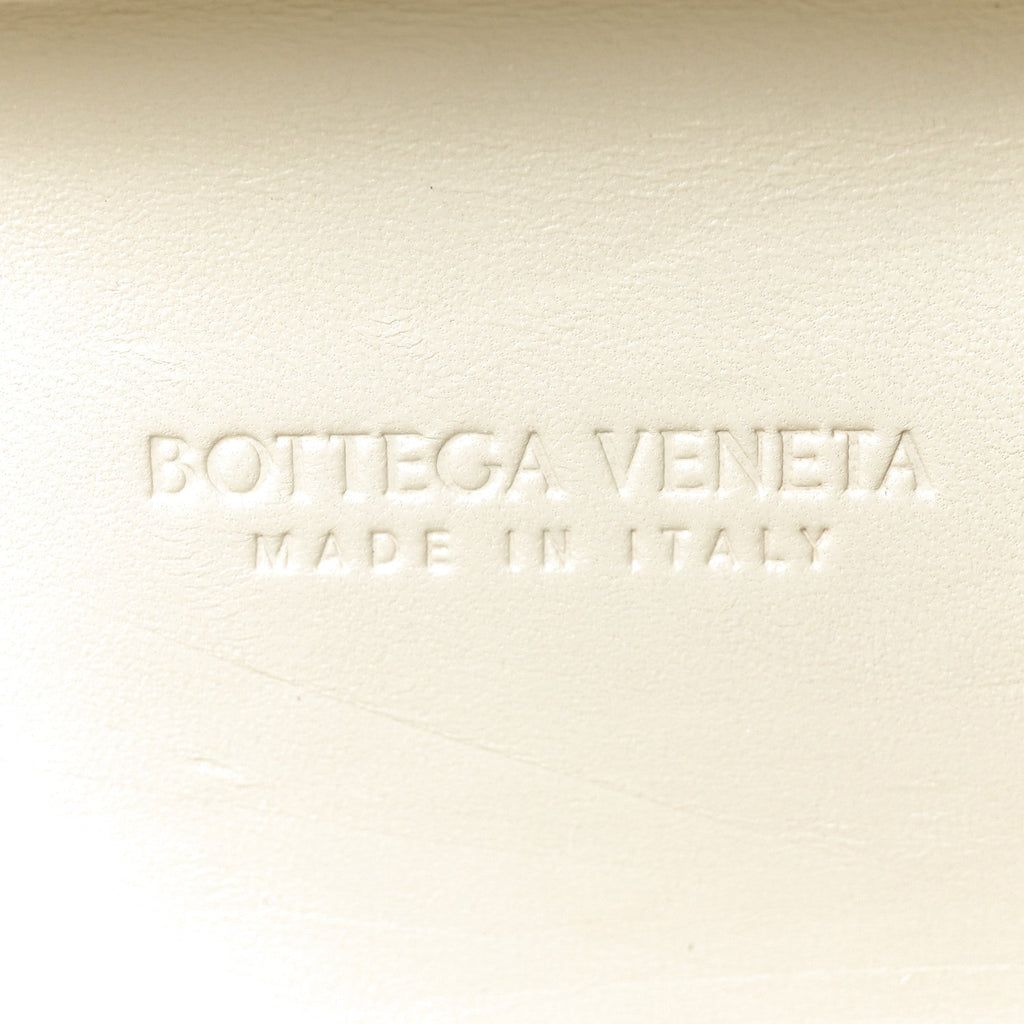 Foulard Intrecciato Knot On Strap White