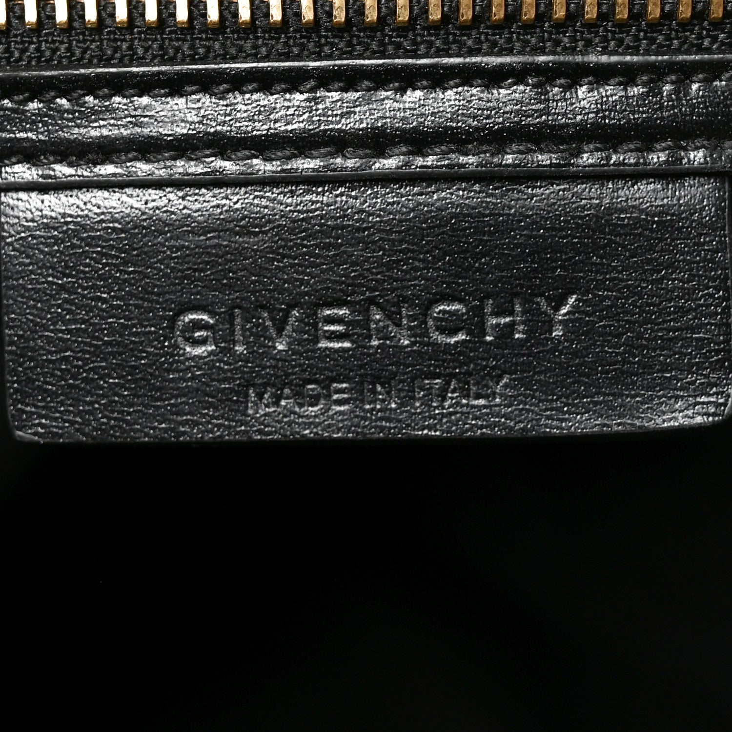 Shiny Lord Calfskin  Antigona Black