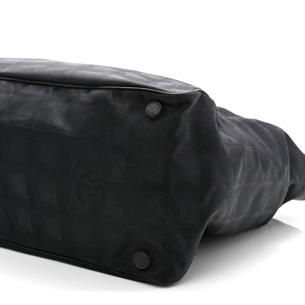 Nylon Medium Travel Tote Black