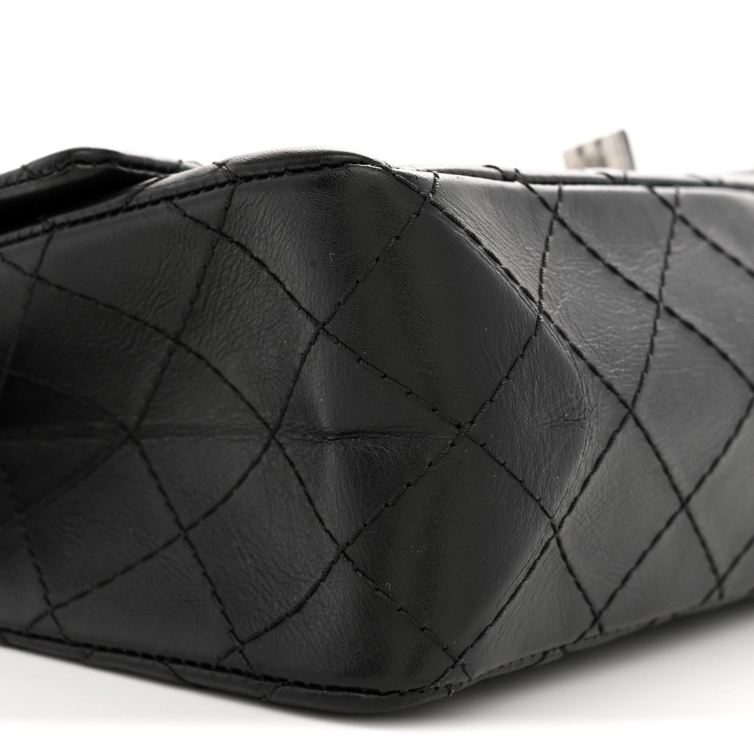 Aged Calfskin Quilted 2.55 Reissue 225 Flap Black