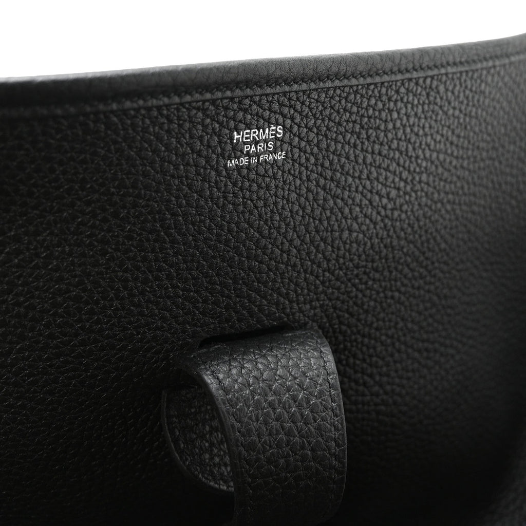 Taurillon Clemence Evelyne III TGM Black