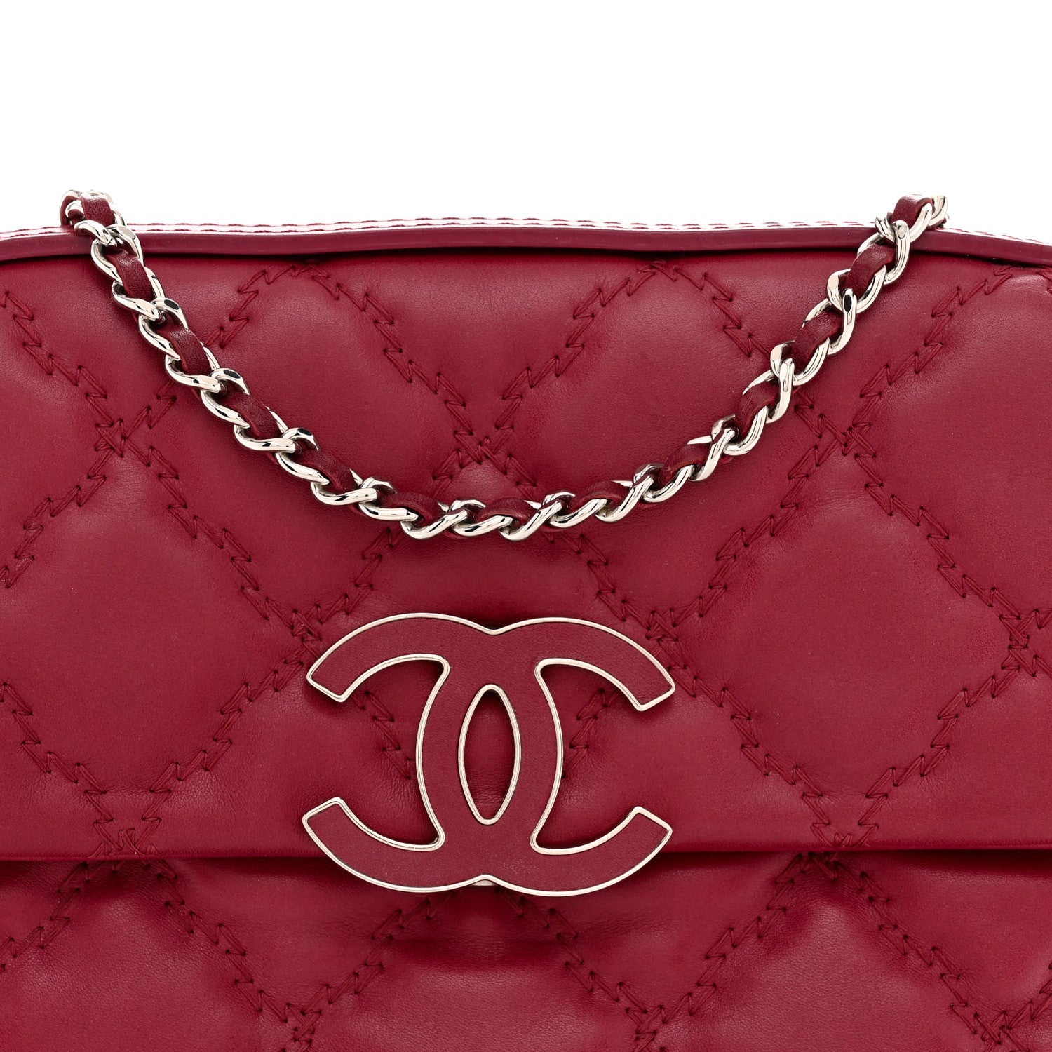 Calfskin Quilted Double Stitch Hamptons Clutch with Chain Red